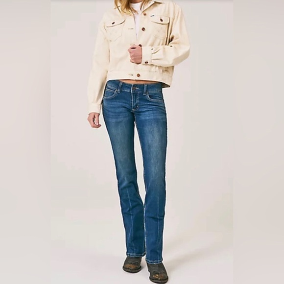 Wrangler mae‎ mid-rise Vivianna retro boot cut jeans size 3/4x36 new - Picture 7 of 11
